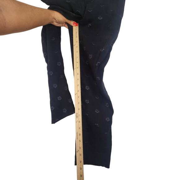 Loft Petites Pants 4p 29 Black Floral Embroidered Dressy Relaxed Capris Marisa - Picture 11 of 12